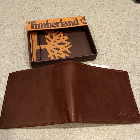 Timberland Slim Bifold Wallet Brown Leather NIB - Picture 3 of 8